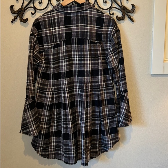 WE THE FREE "MARY ANNE" PLAID OVERSIZED BUTTON DOWN TUNIC SIZE EXTRA SMALL - Picture 6 of 8